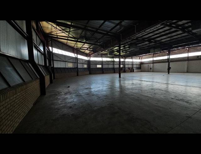 INDUSTRIAL PROPERTY TO RENT IN HALFWAY HOUSE